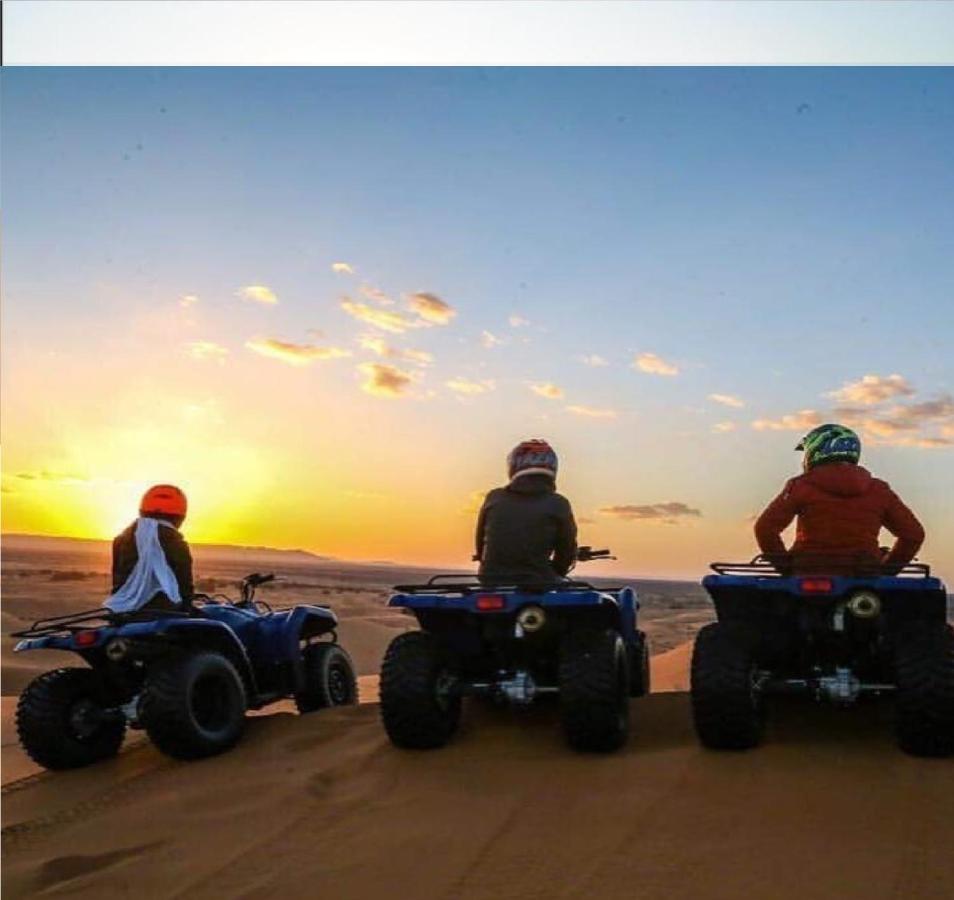 Dune Merzouga Camp Bagian luar foto