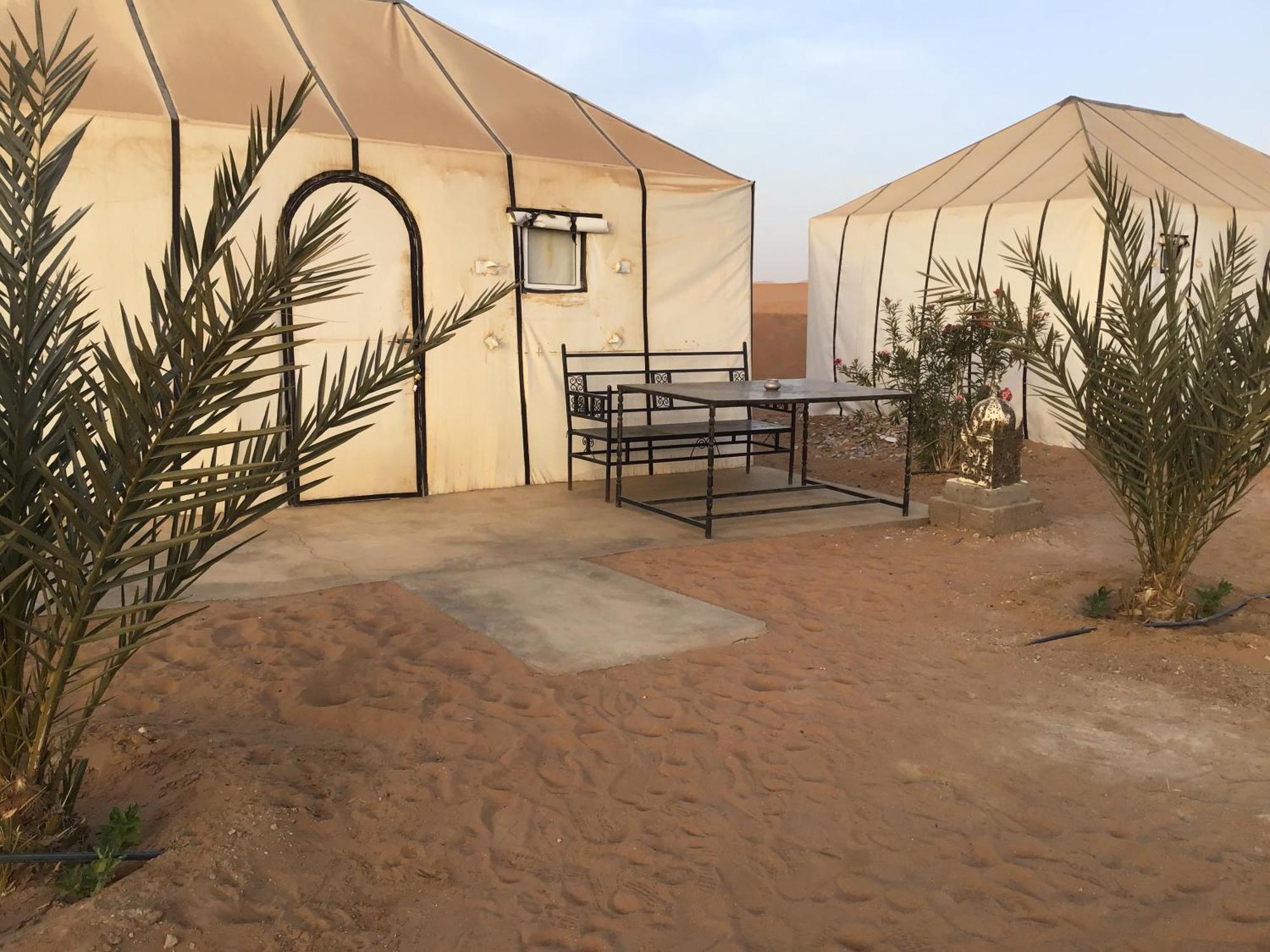 Dune Merzouga Camp Bagian luar foto
