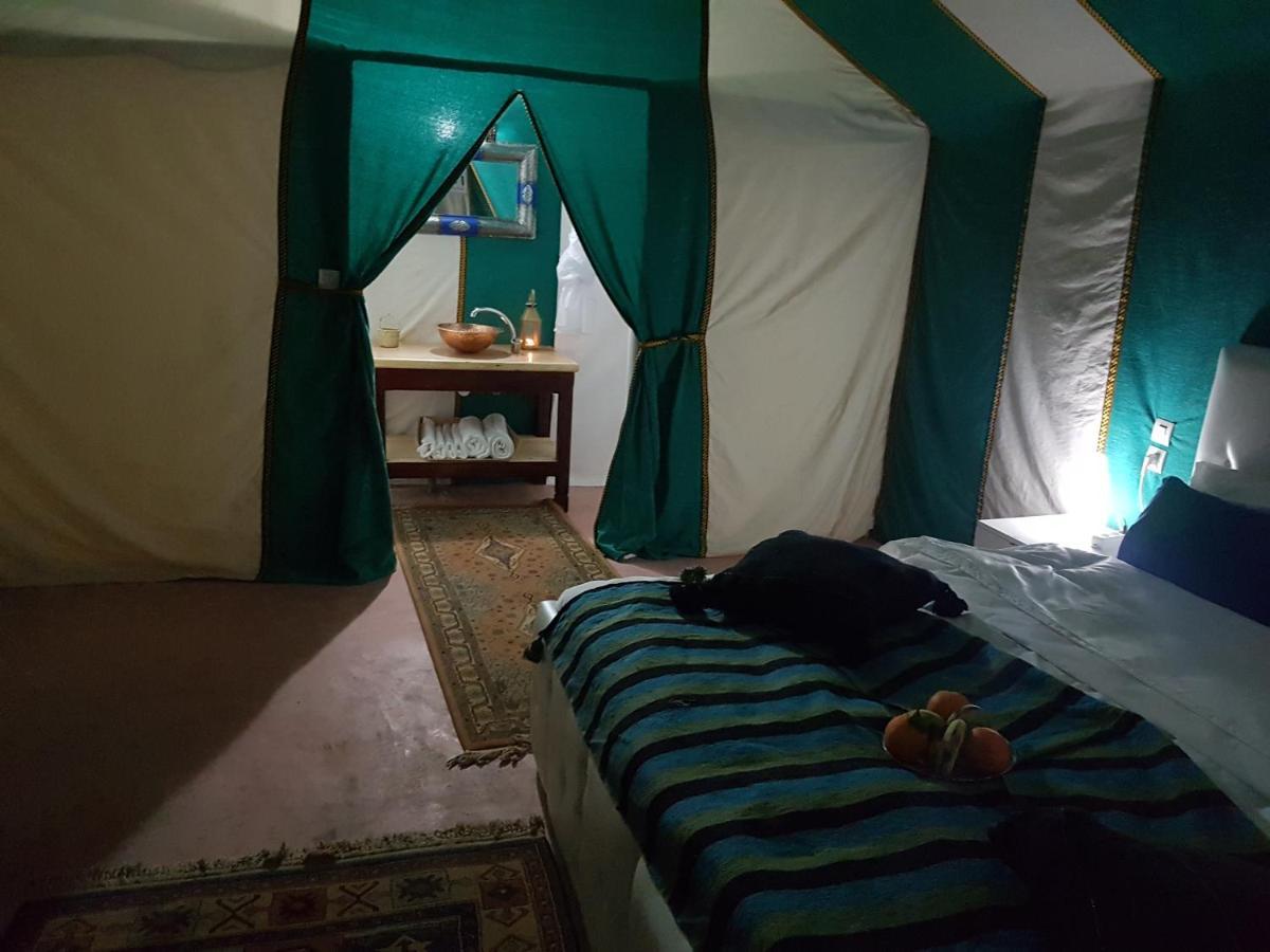 Dune Merzouga Camp Bagian luar foto