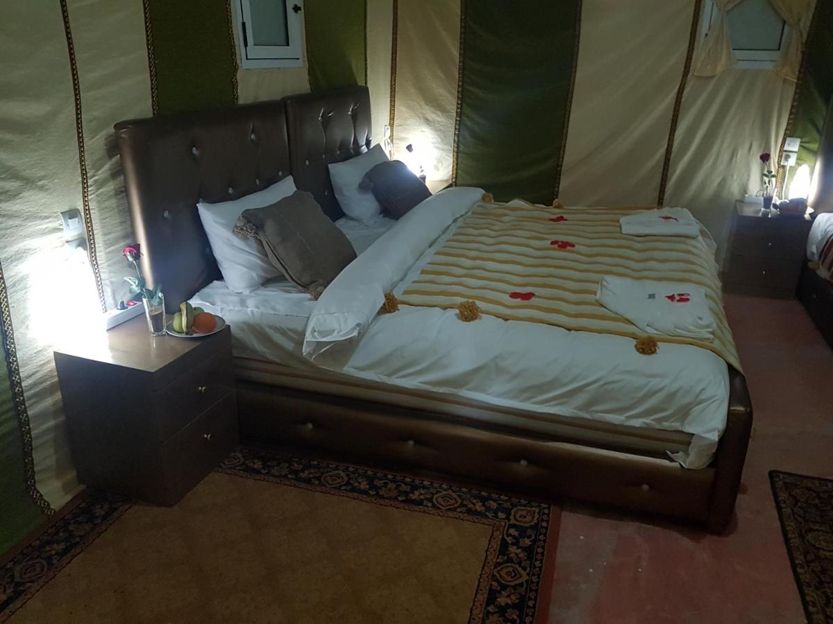 Dune Merzouga Camp Bagian luar foto